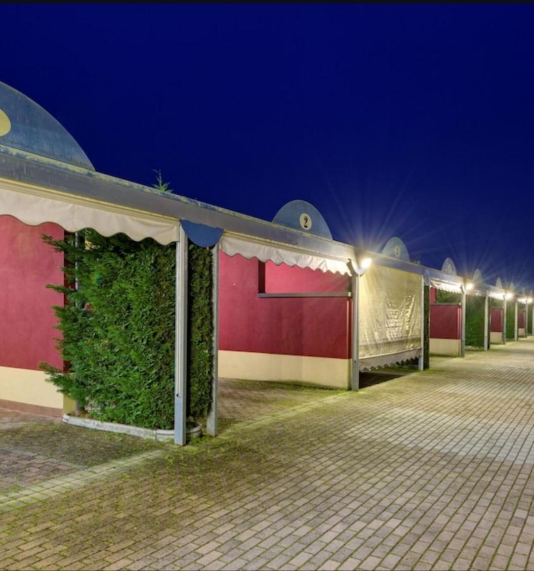 Hotel Motel Sporting Montodine Zewnętrze zdjęcie