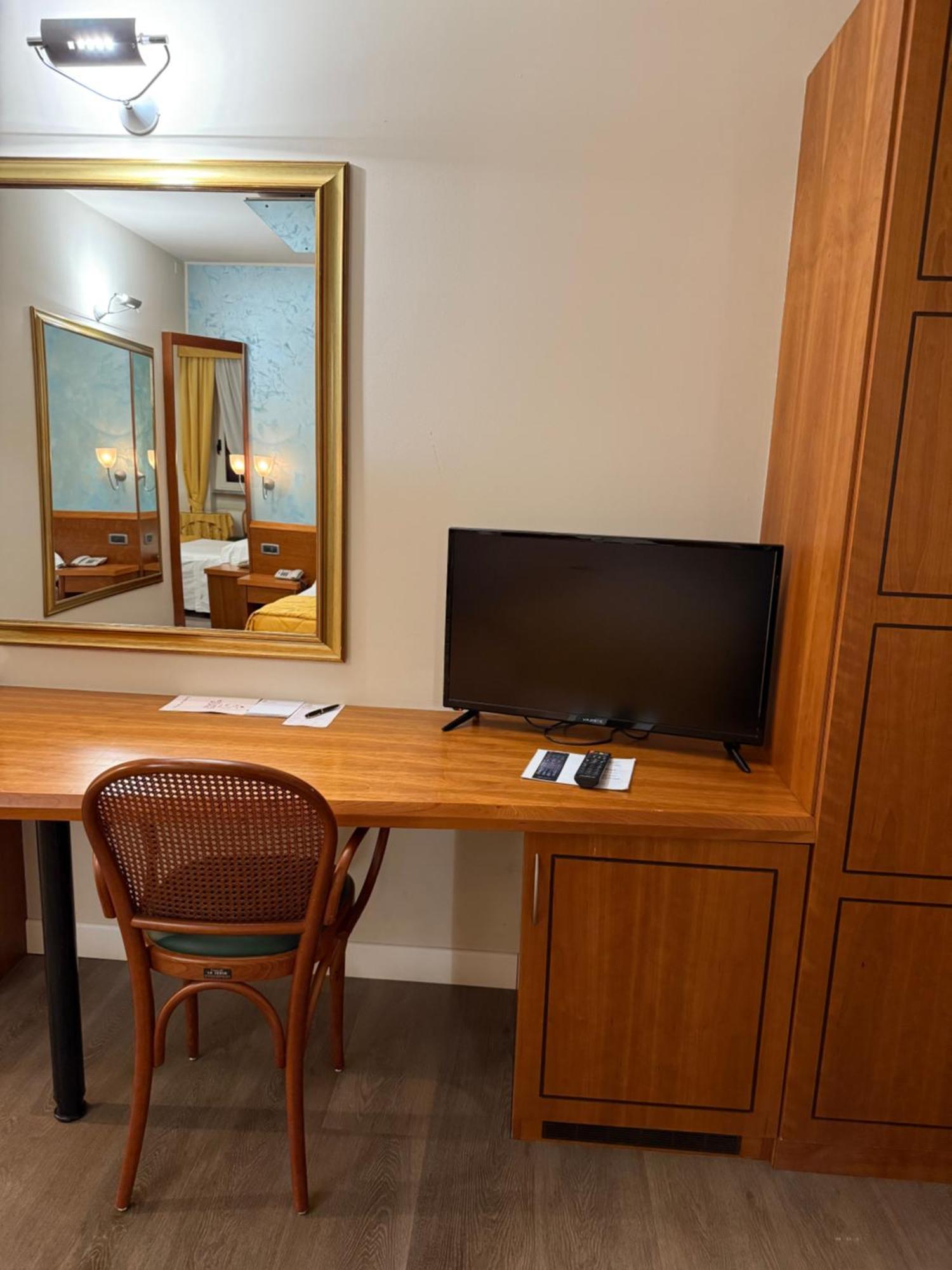 Hotel Motel Sporting Montodine Zewnętrze zdjęcie