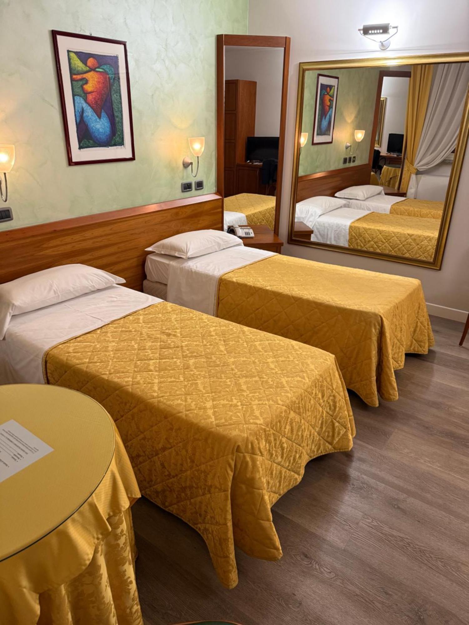 Hotel Motel Sporting Montodine Zewnętrze zdjęcie