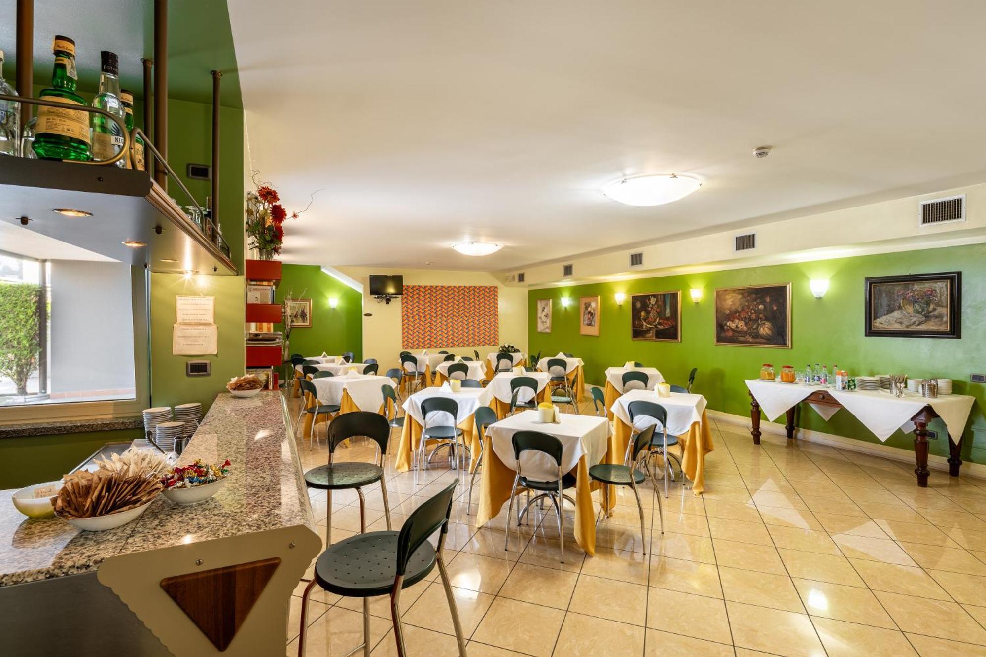 Hotel Motel Sporting Montodine Zewnętrze zdjęcie