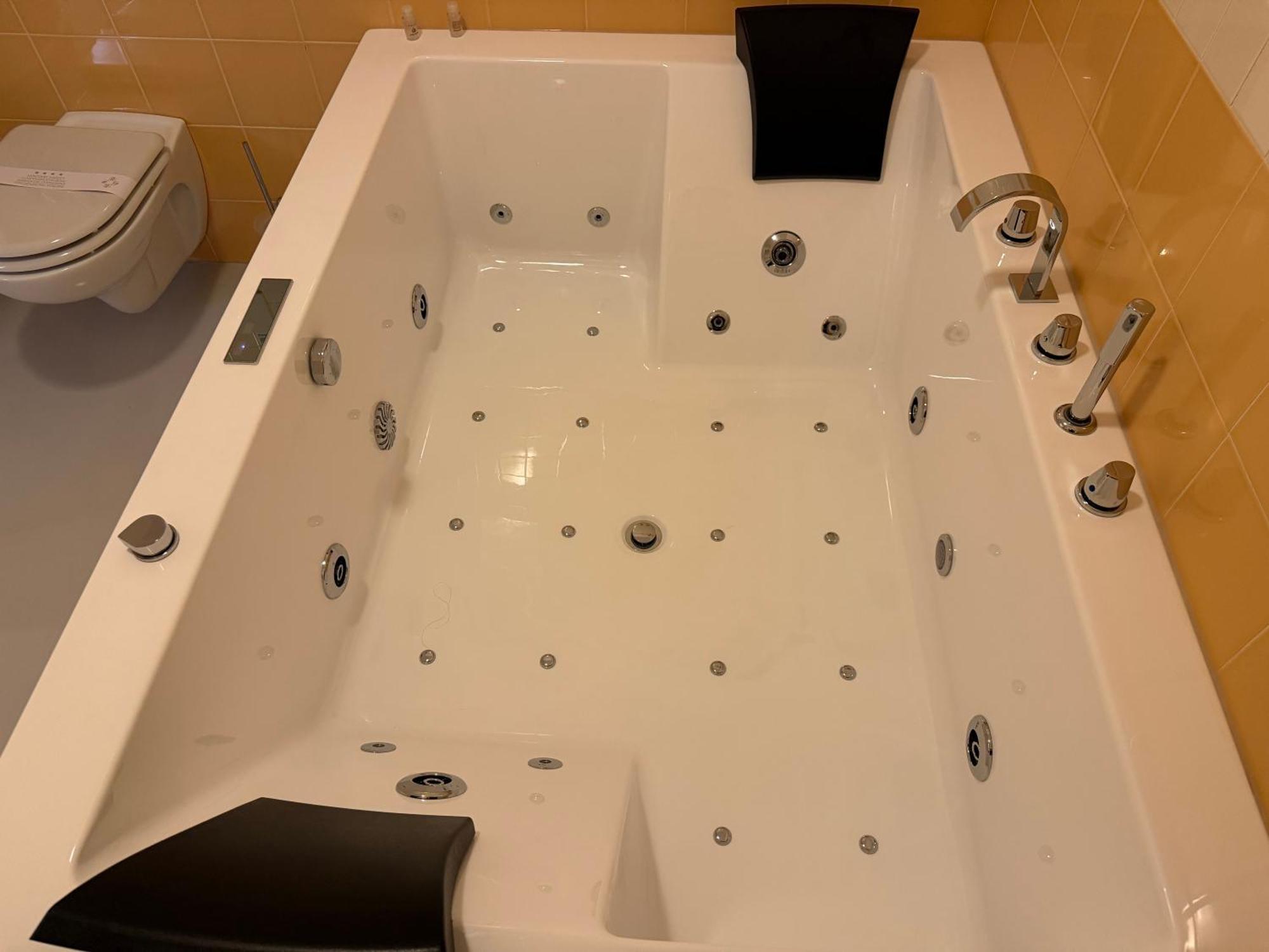Hotel Motel Sporting Montodine Zewnętrze zdjęcie