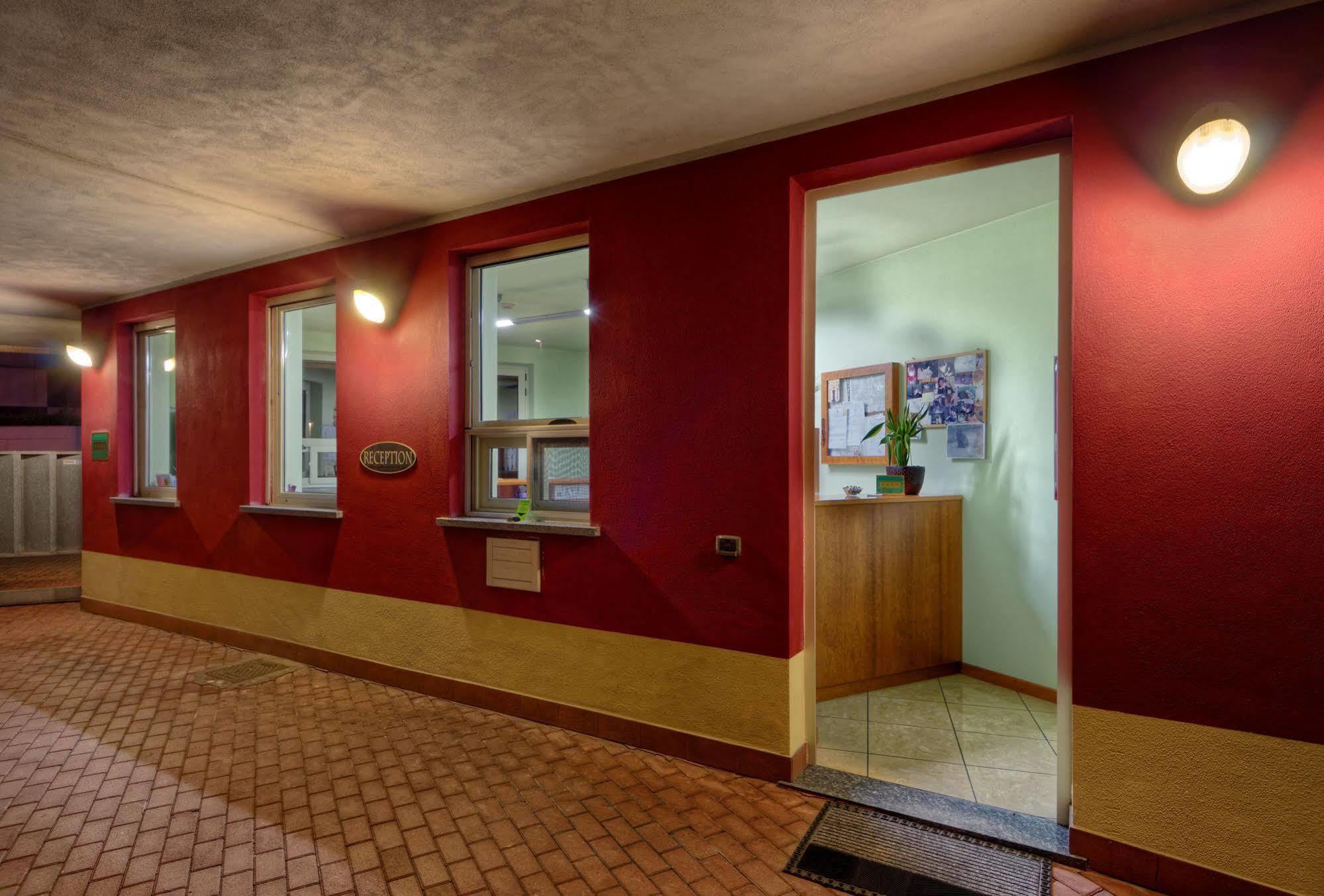 Hotel Motel Sporting Montodine Zewnętrze zdjęcie